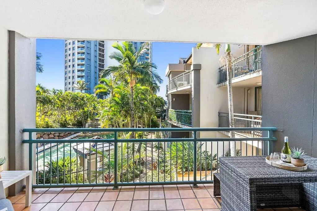 Stylish 2-Br Apartment Gold Coast